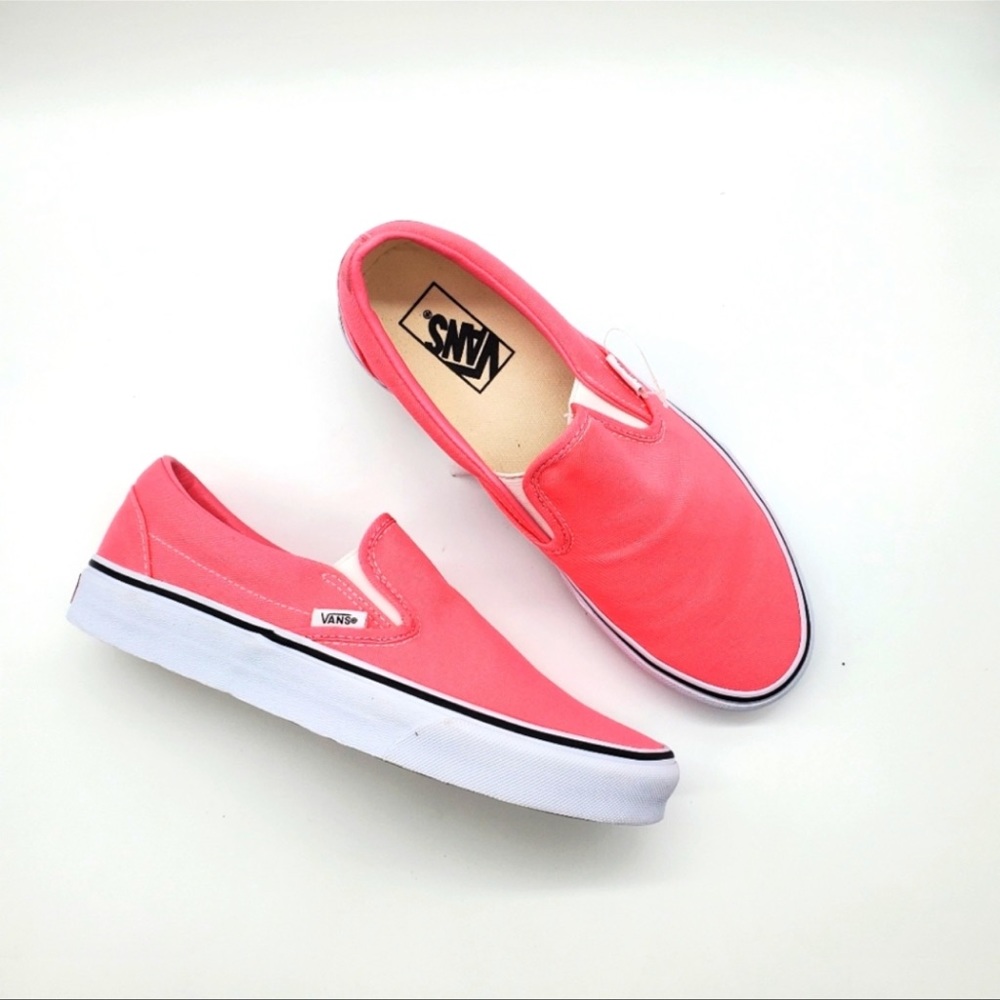 VANS PINK Slip on sneakers skateboarding shoes Size 8.5